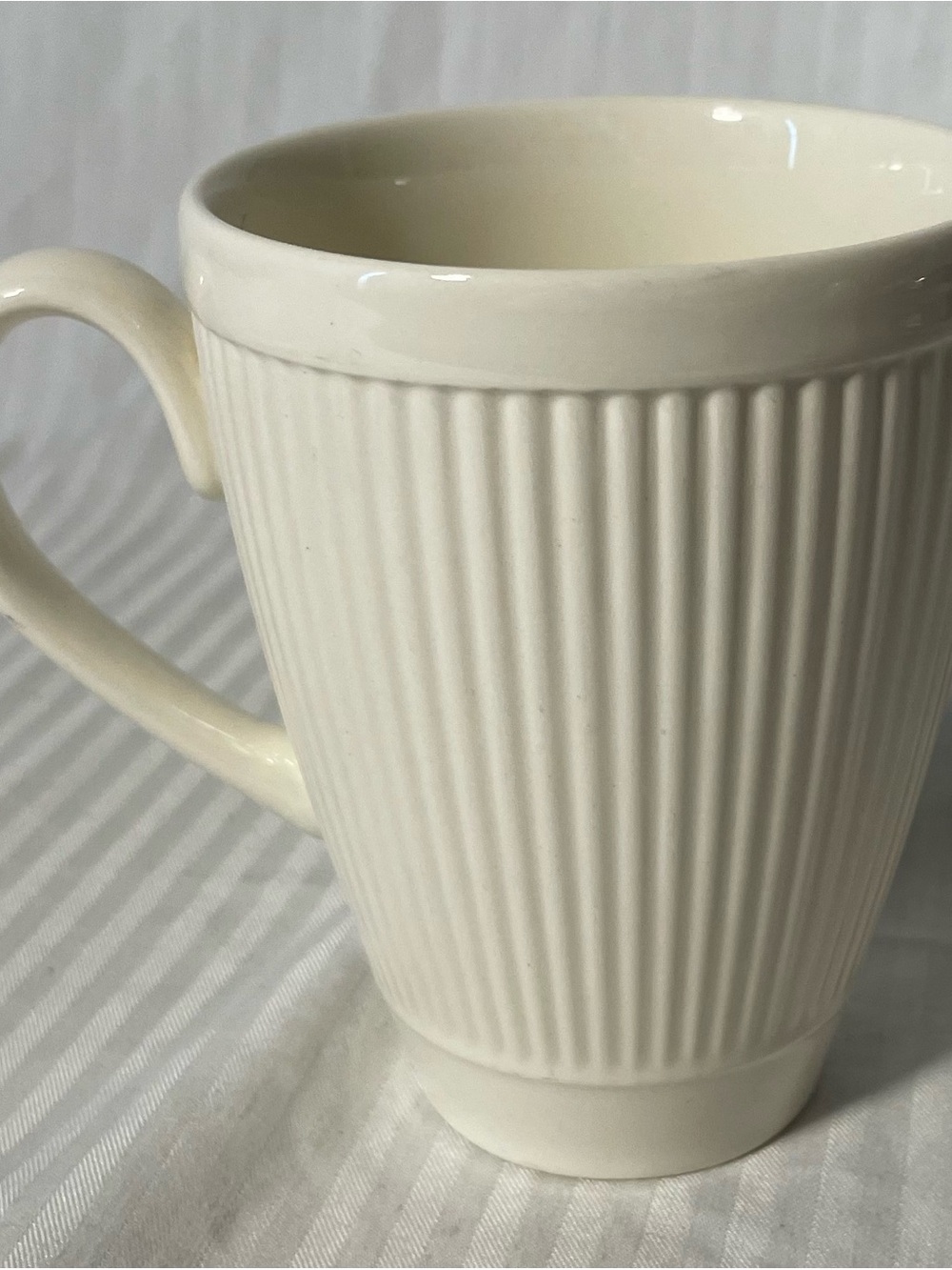 5 Wedgwood Cream Ribbed Ceramic Mug with Handle